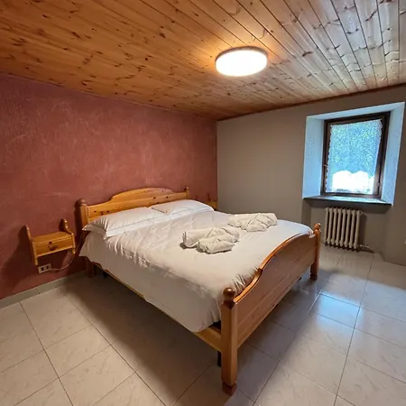 Casa Parrocchiale Appartamento *